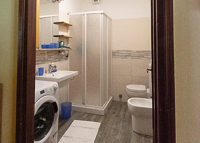 Gran Paradiso Notre Dame Piazza דירה